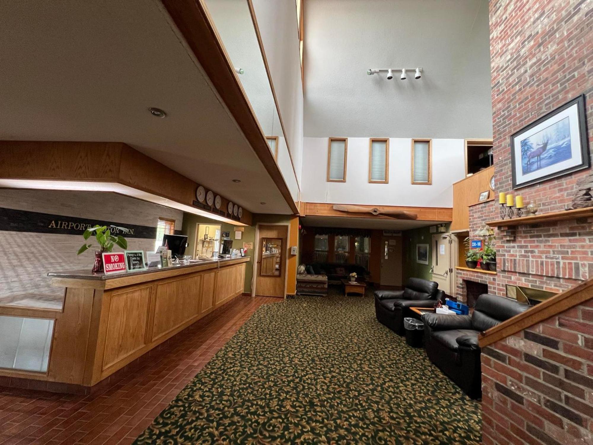 Airport Motor Inn Marathon Exterior photo